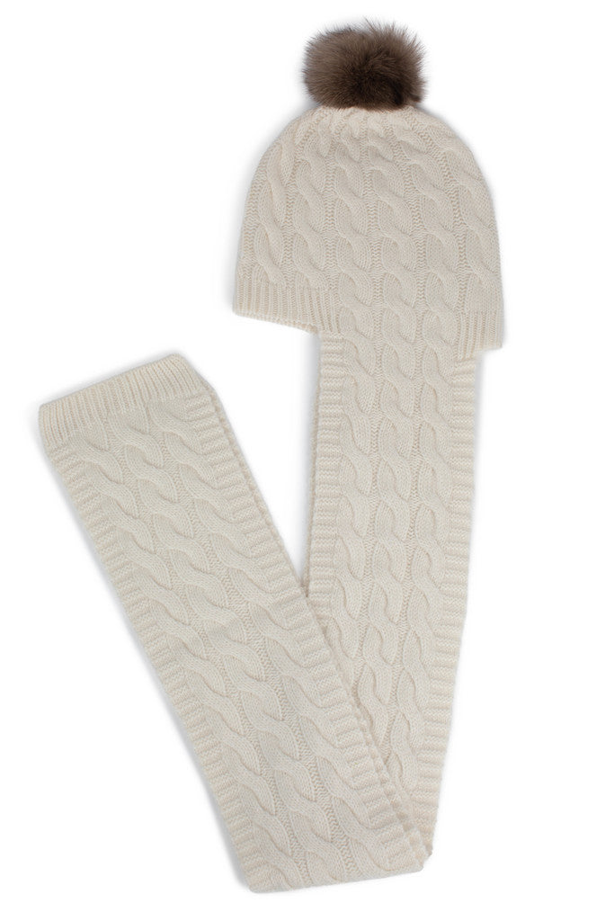 Cashmere Combo: The Versatile 2-in-1 Hat and Scarf