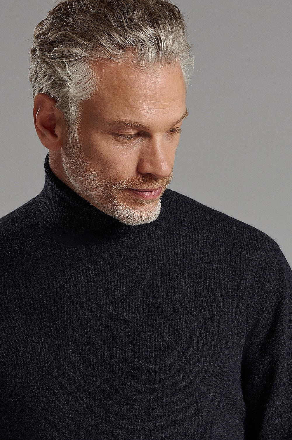 Mens Cashmere Turtleneck Sweater