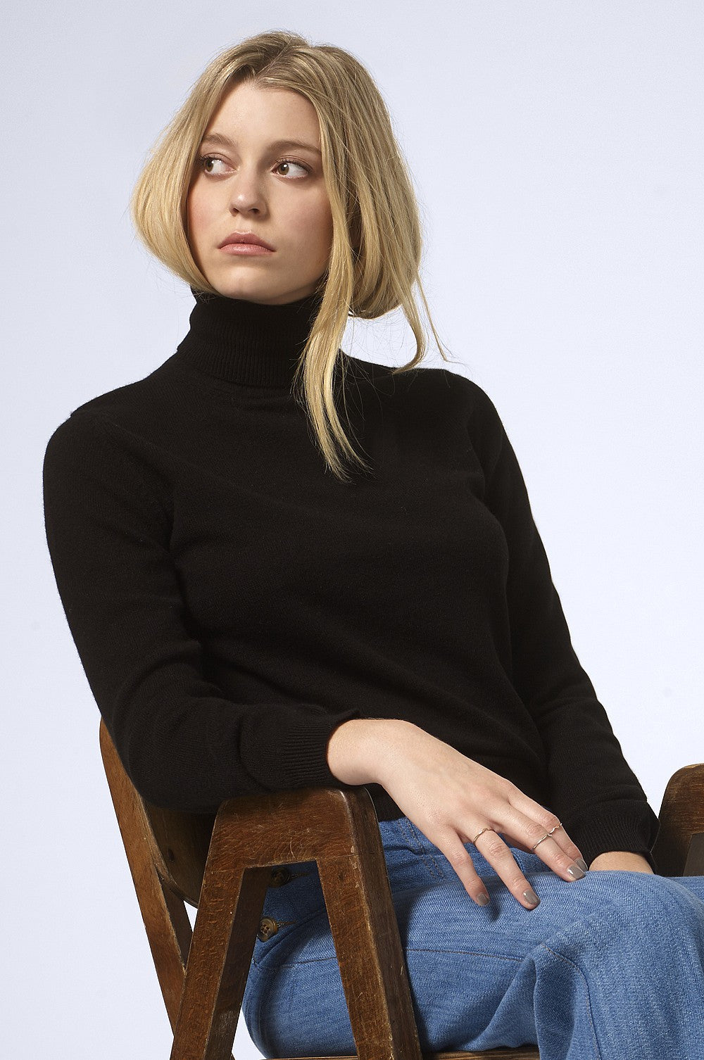 Womens Cashmere Turtleneck Sweater