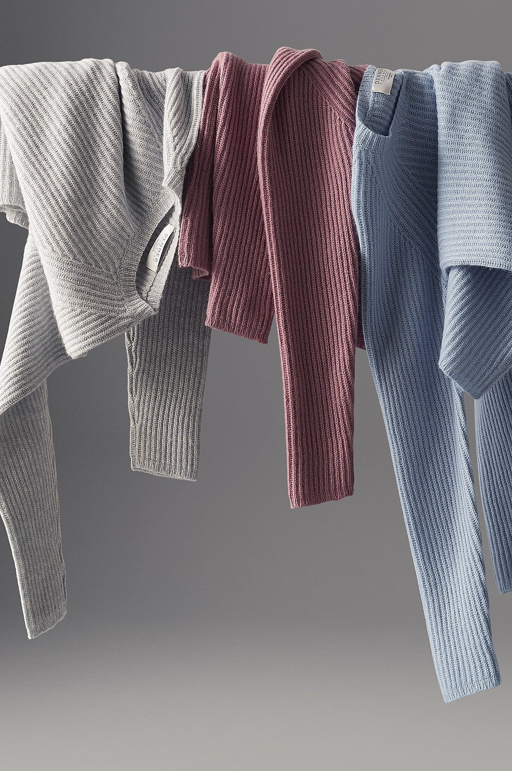 Womens Cashmere Ribbed Sweater